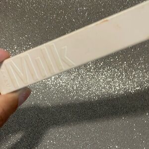 Sunshine Under Eye Tint + Brighten
light coverage concealer